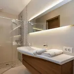 Apartament In *