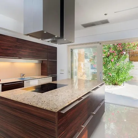 Apartment In Gradac (Split-Dalmatia)
